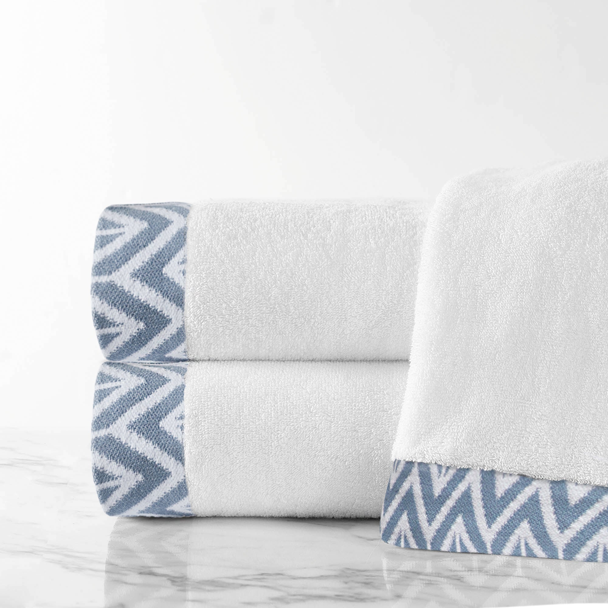 Aura Spa Collection