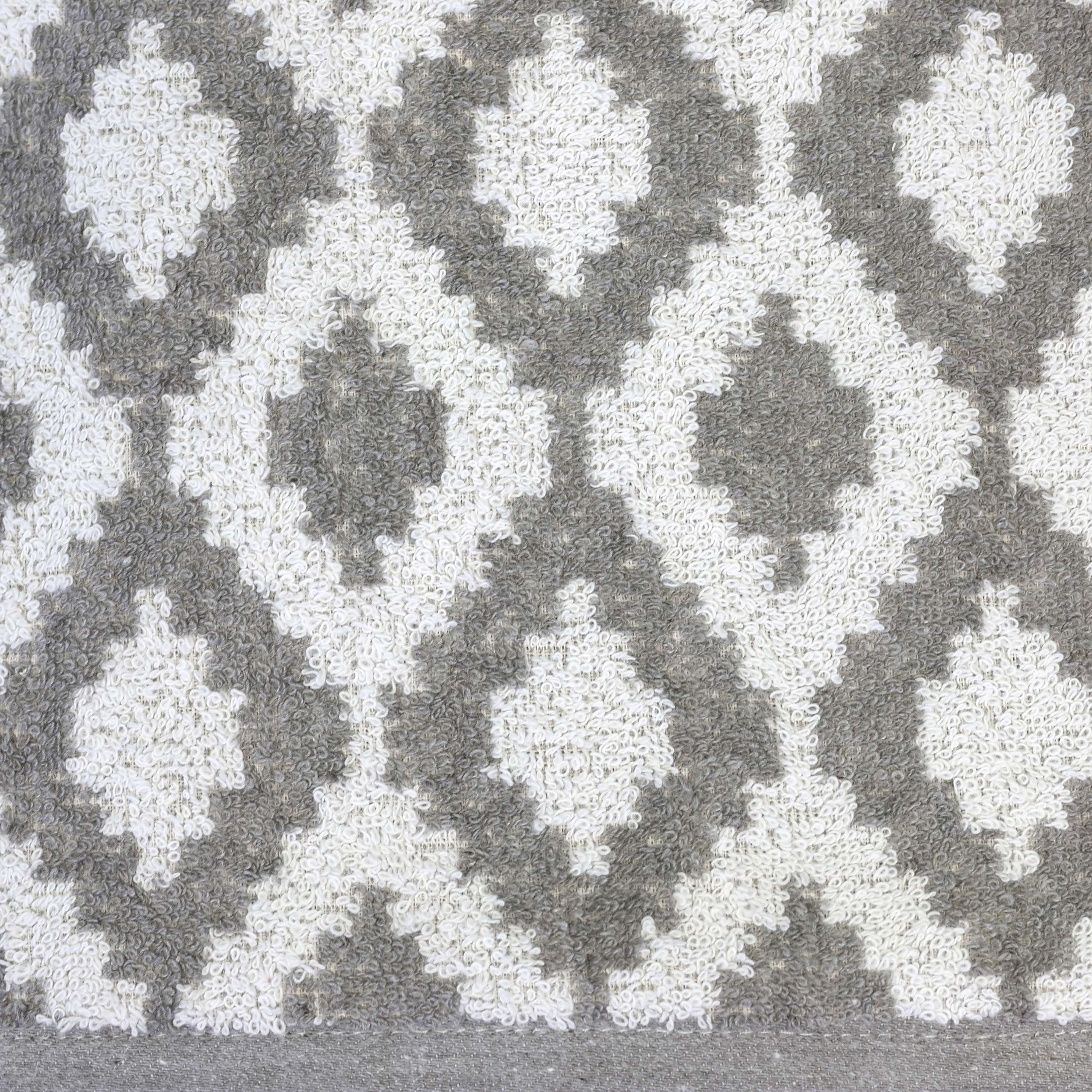 Fibertone Jacquard Pool Towels - Diamond