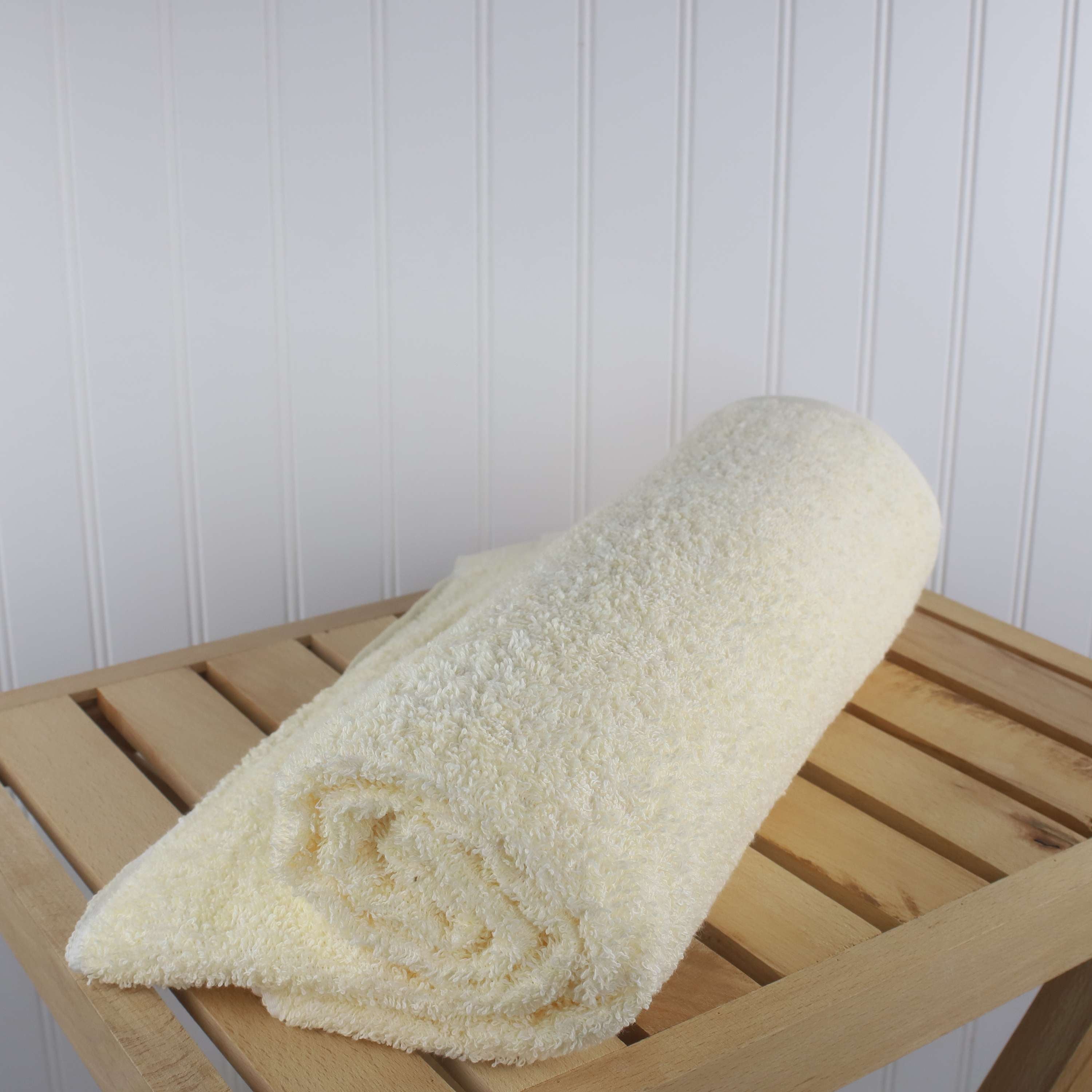 Fibertone Solid Pool Towel - Full Terry