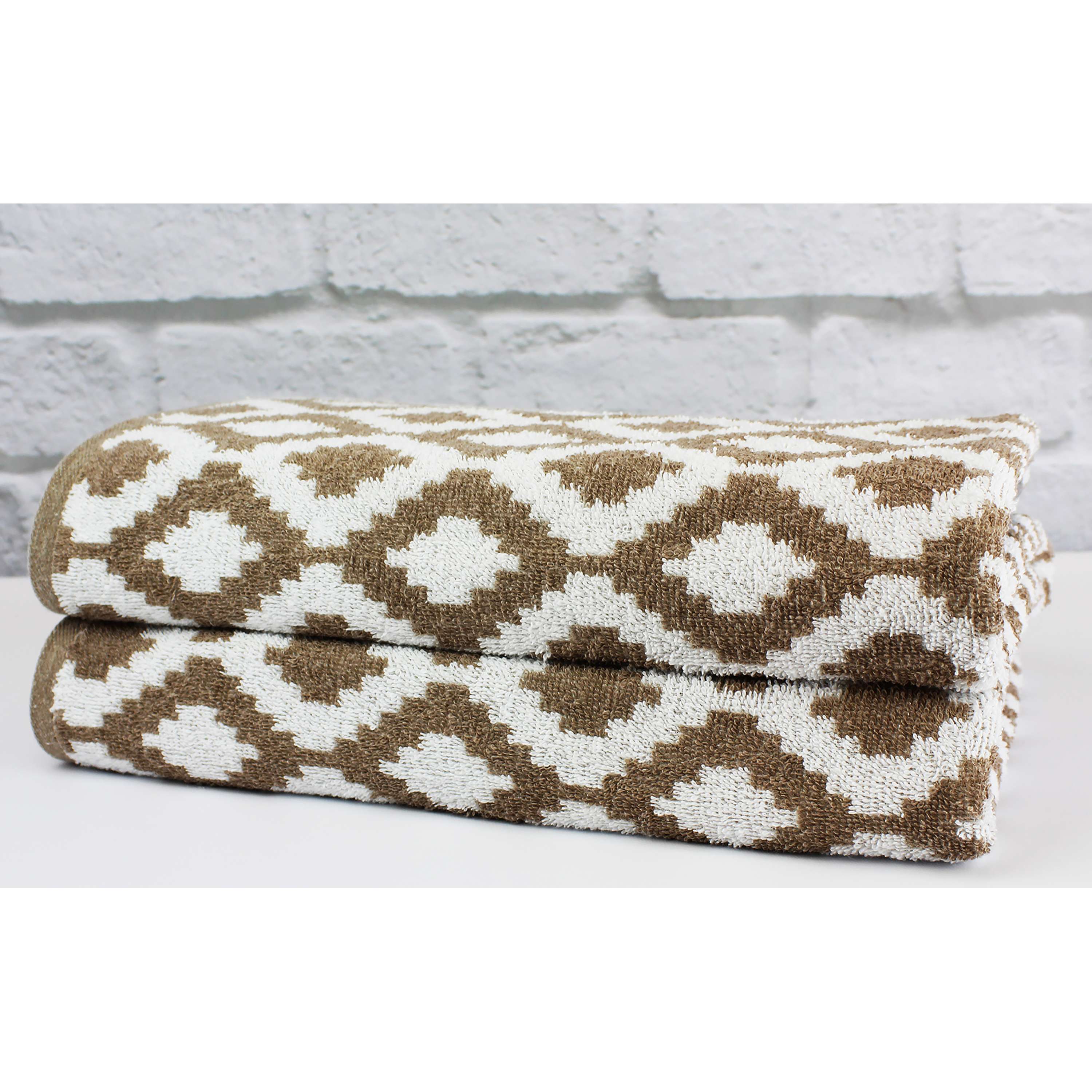 Fibertone Jacquard Pool Towels - Diamond