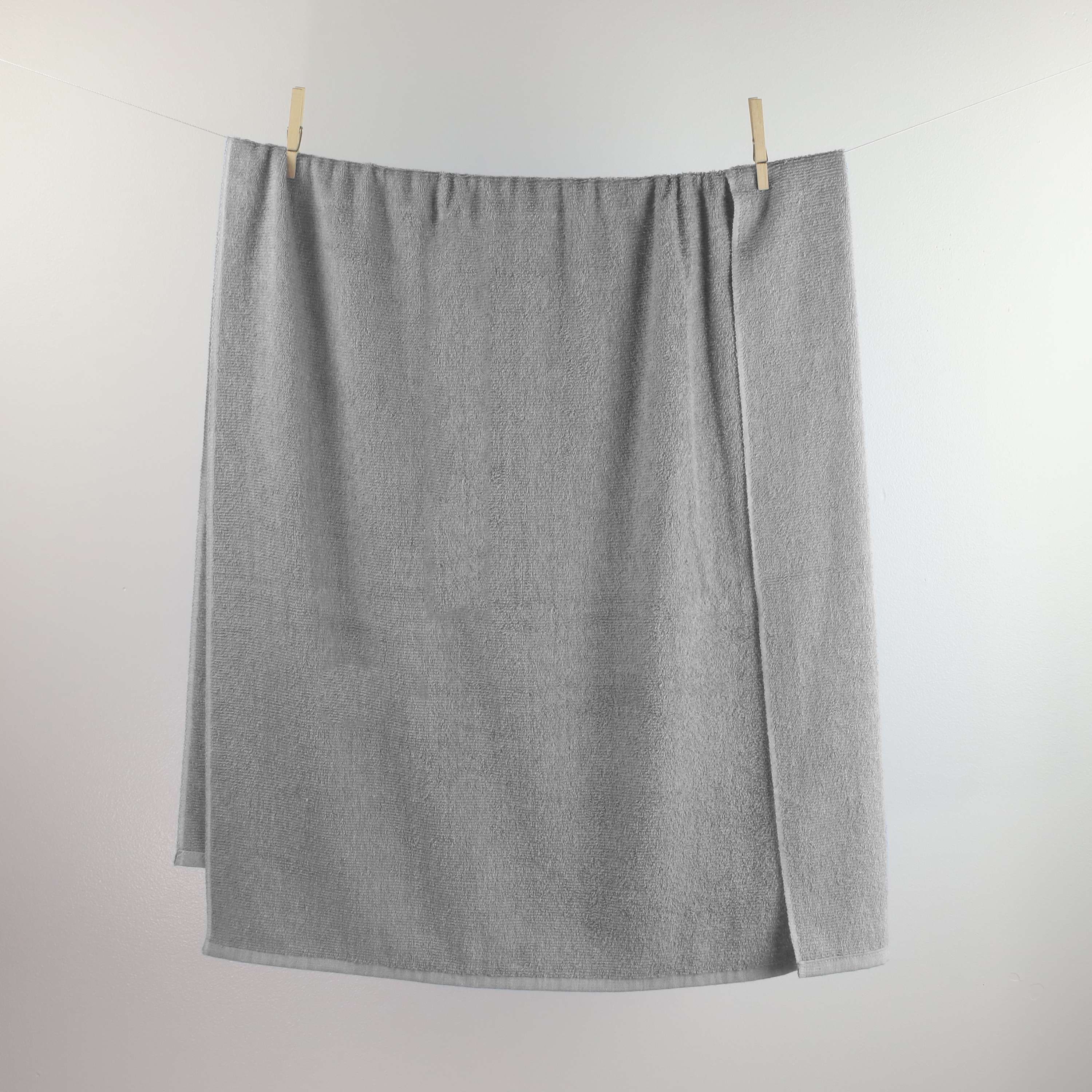 Fibertone Solid Pool Towel - Full Terry